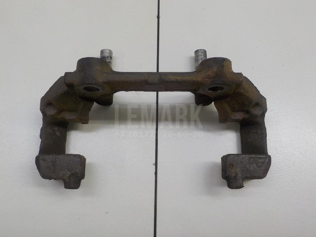 Скоба суппорта переднего