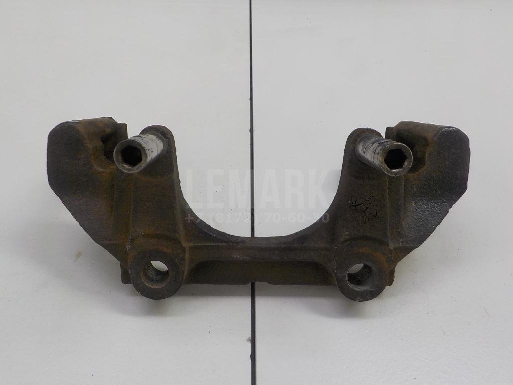 Скоба суппорта переднего