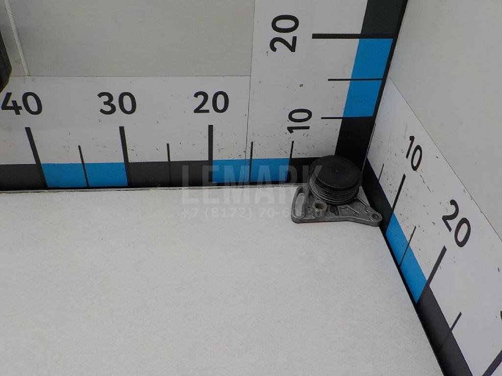 Ролик руч.ремня с кронштейном для  Audi A4 [B8] Allroad 2009-2015