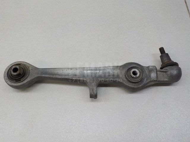 Рычаг передний нижний