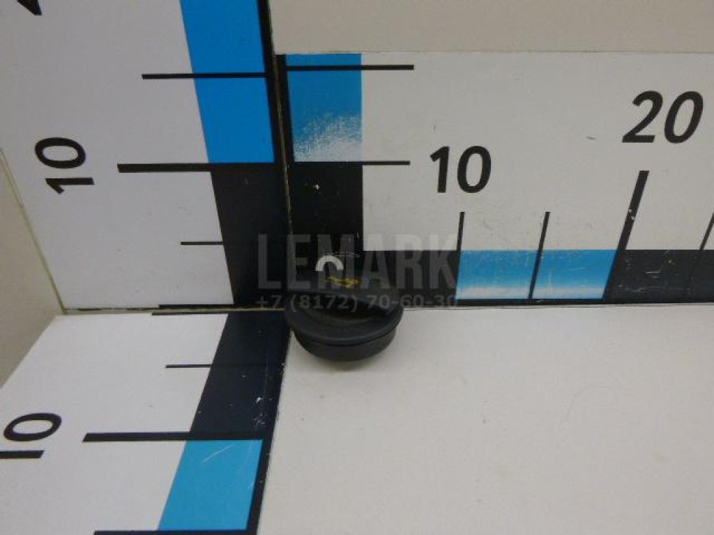 Крышка маслозаливной горловины