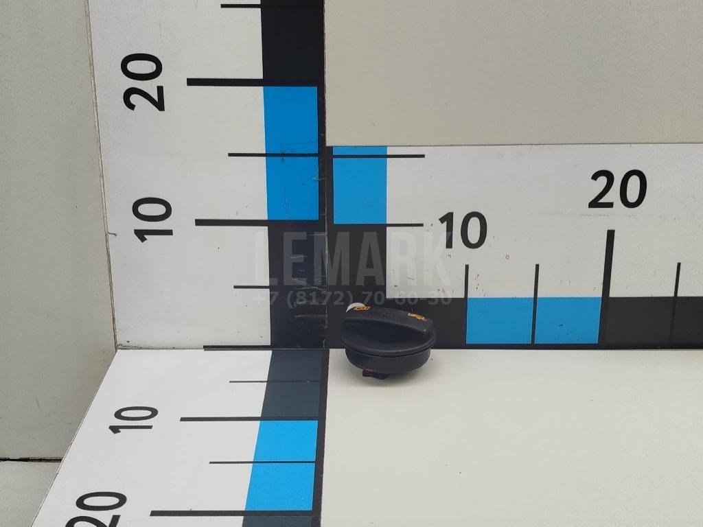 Крышка маслозаливной горловины