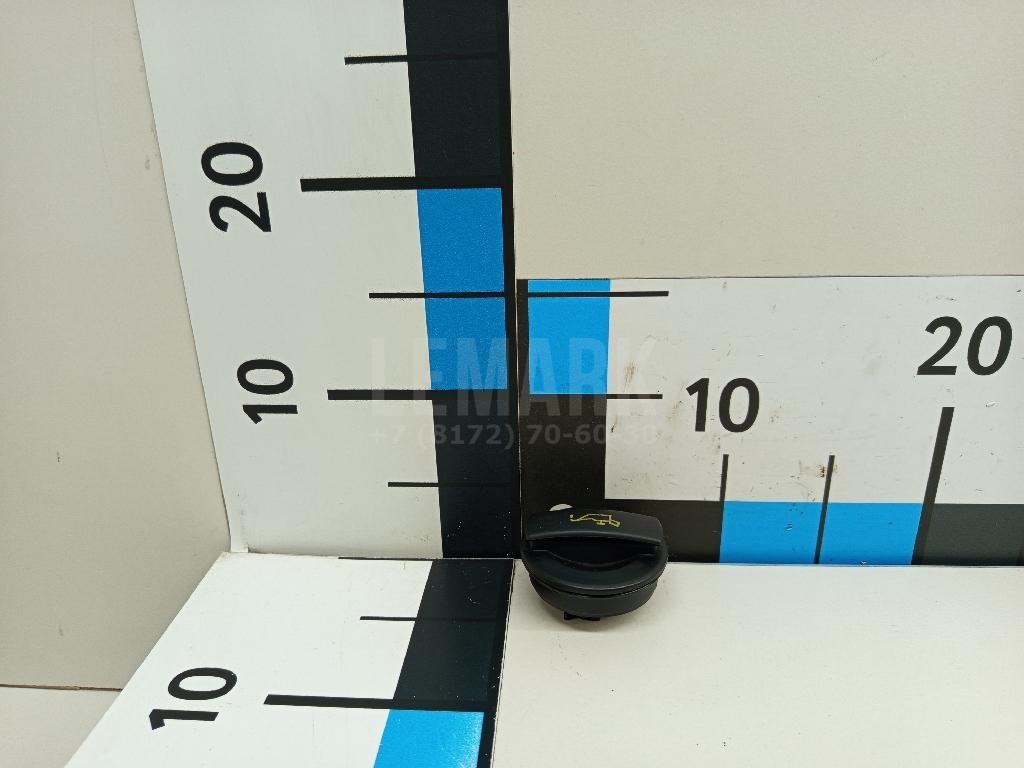 Крышка маслозаливной горловины