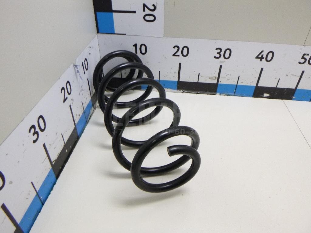 Пружина передняя