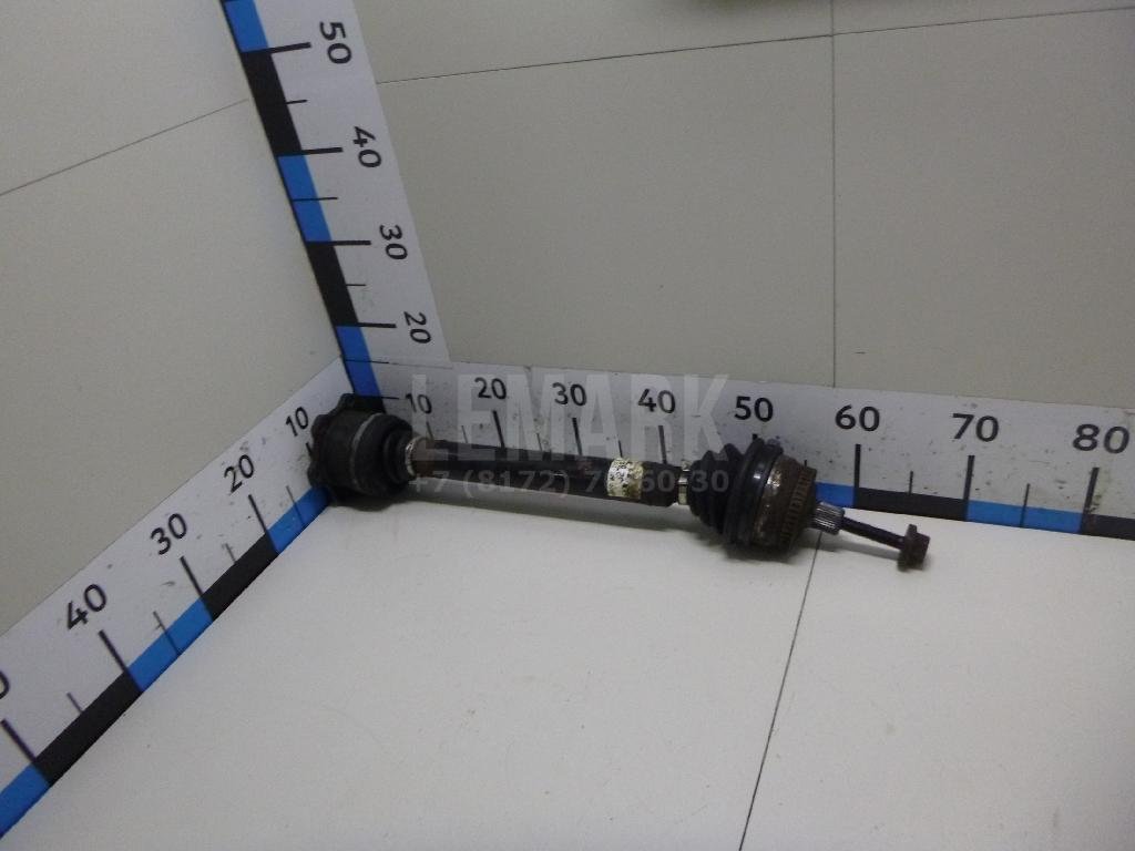 Полуось передняя правая