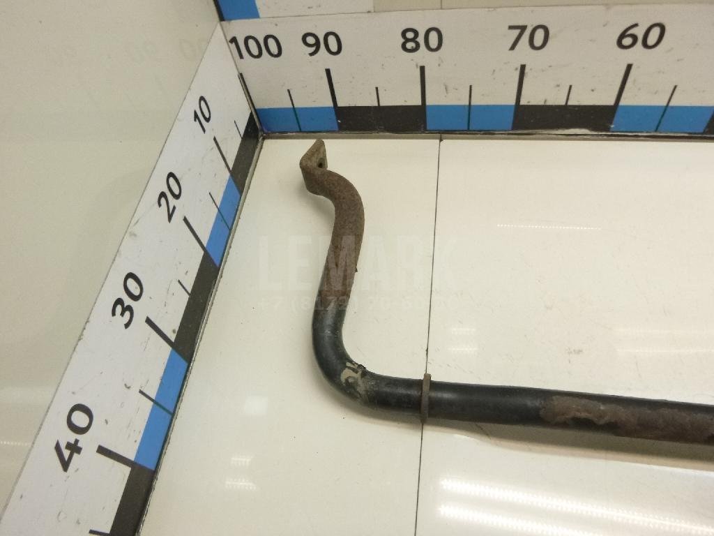 Стабилизатор передний