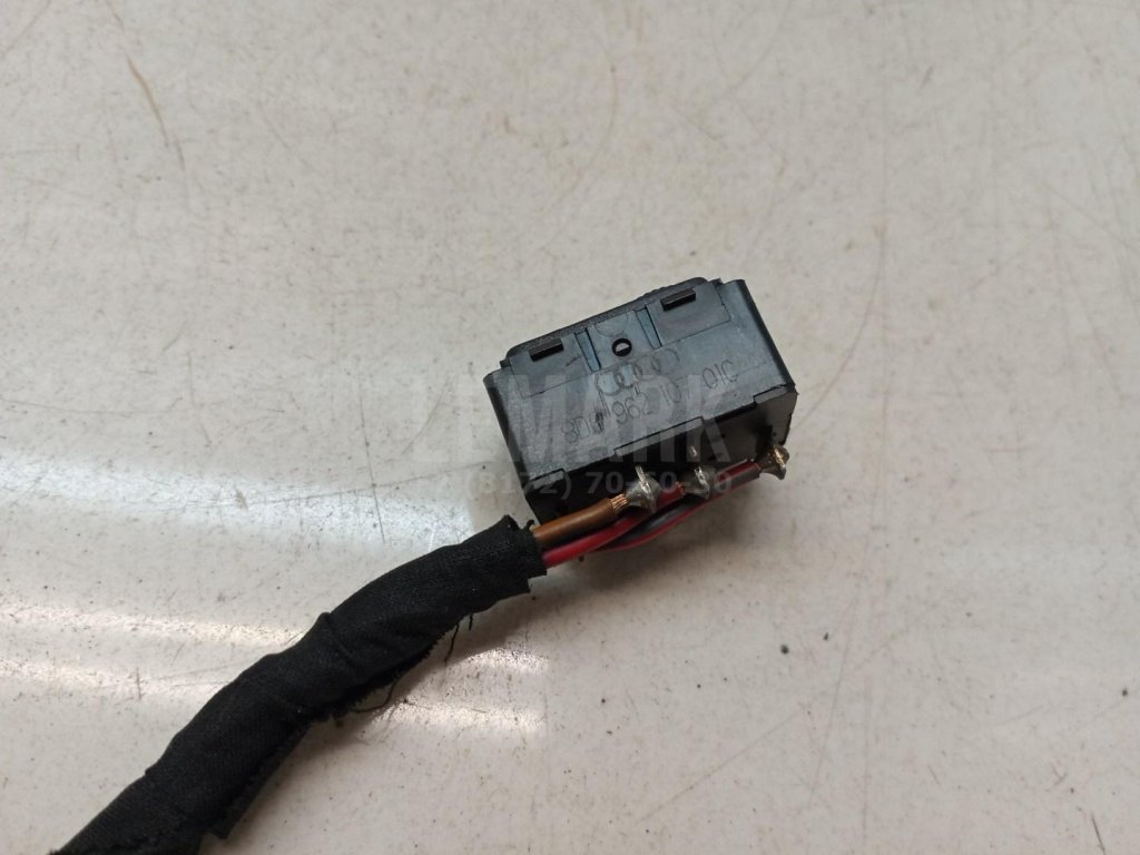 Кнопка центрального замка