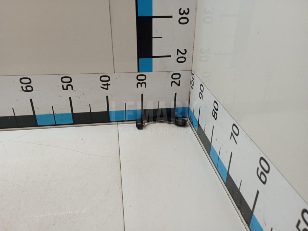 Кнопка центрального замка