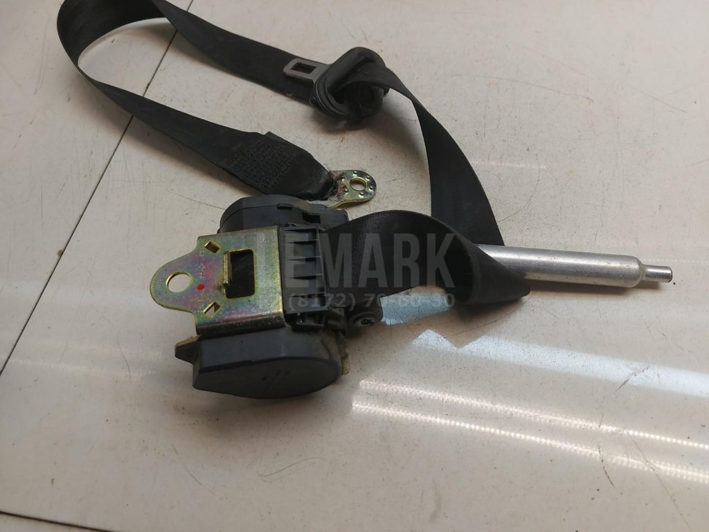 Ремень безопасности с пиропатроном