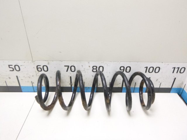 Пружина передняя