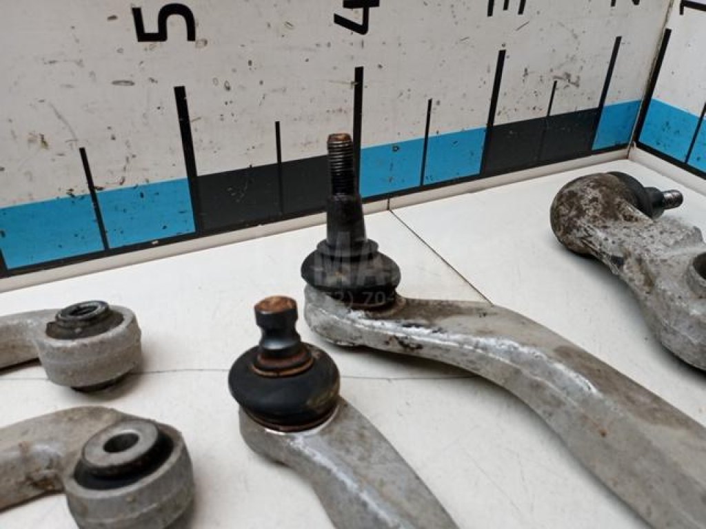 Подвеска передняя к-кт