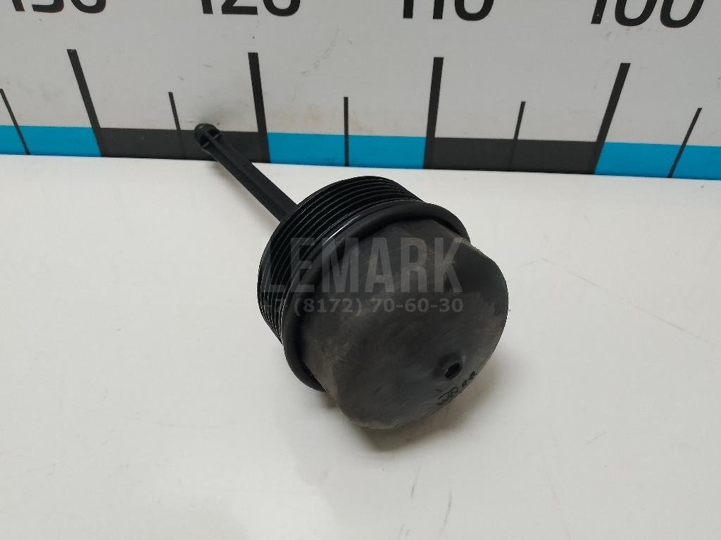 Крышка масляного фильтра