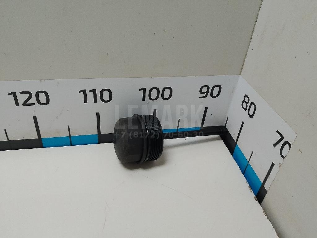 Крышка масляного фильтра