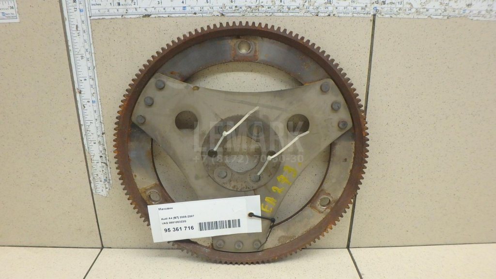 Маховик для  Audi A1 (8X) 2010-2018