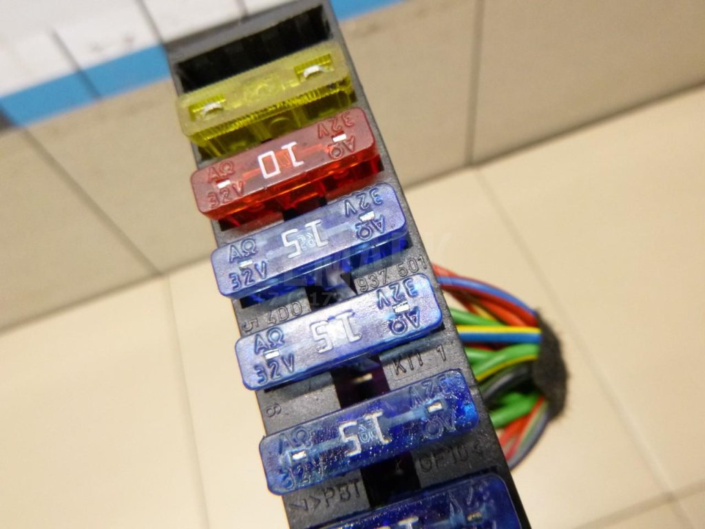 Блок предохранителей для  Alfa Romeo MiTo 2008-2018