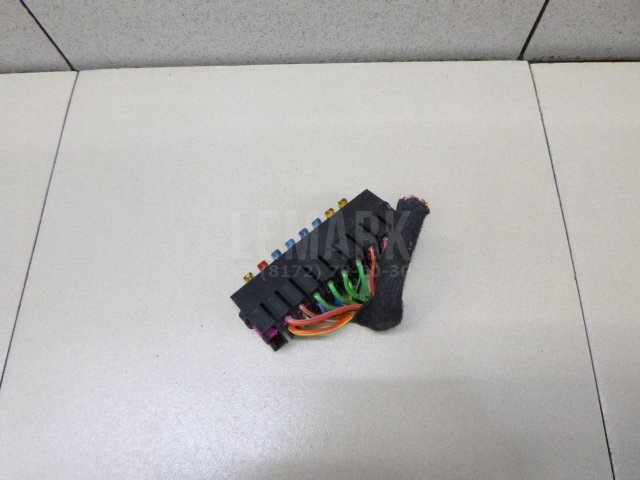 Блок предохранителей