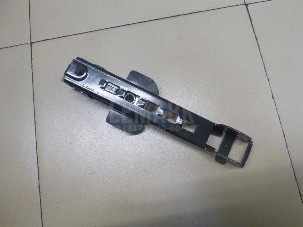 Механизм регулировки ремня безопасности