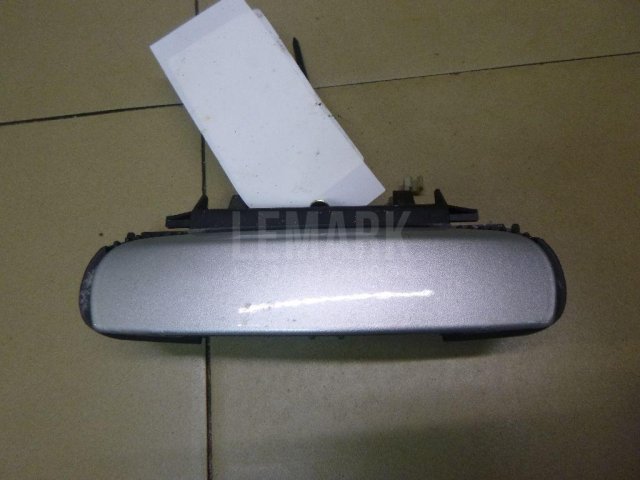 Ручка двери передней наружная левая