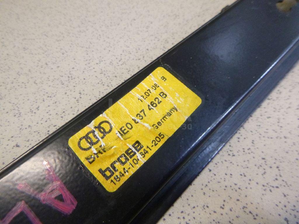 Стеклоподъемник электр. передний правый