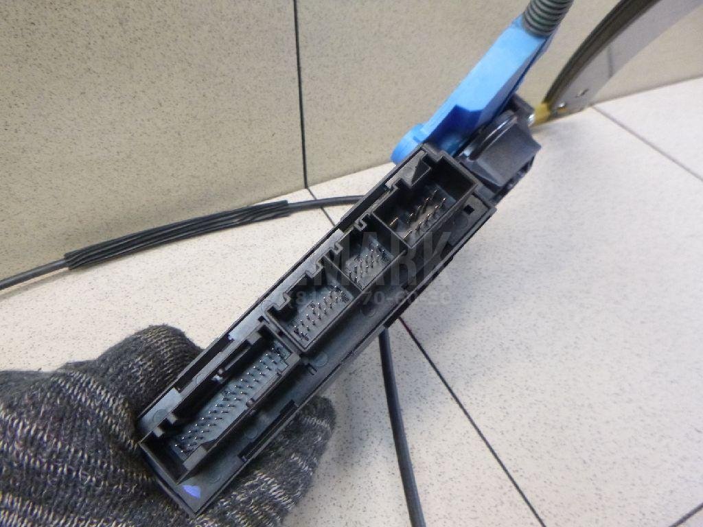 Стеклоподъемник электр. передний правый