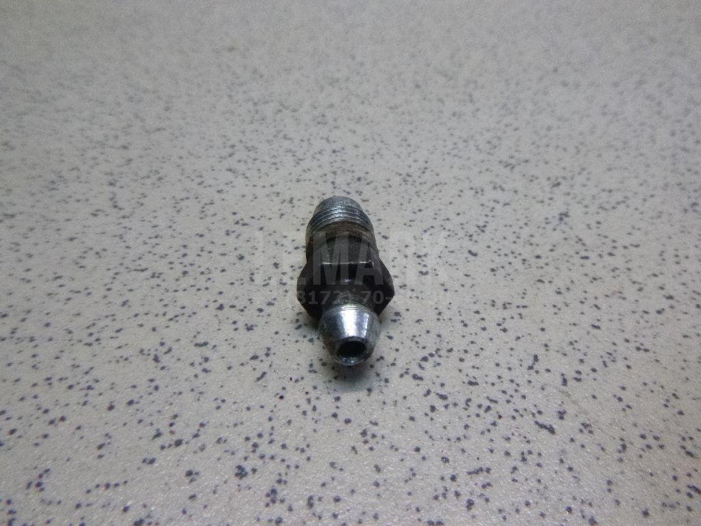 Штуцер прокачки тормозов