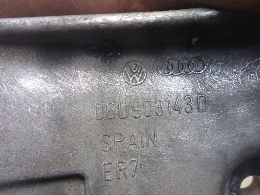 Кронштейн генератора для  Audi 80/90 [B3] 1986-1991