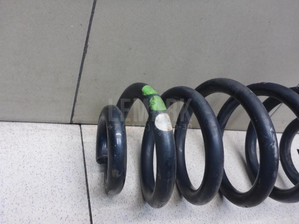 Пружина задняя