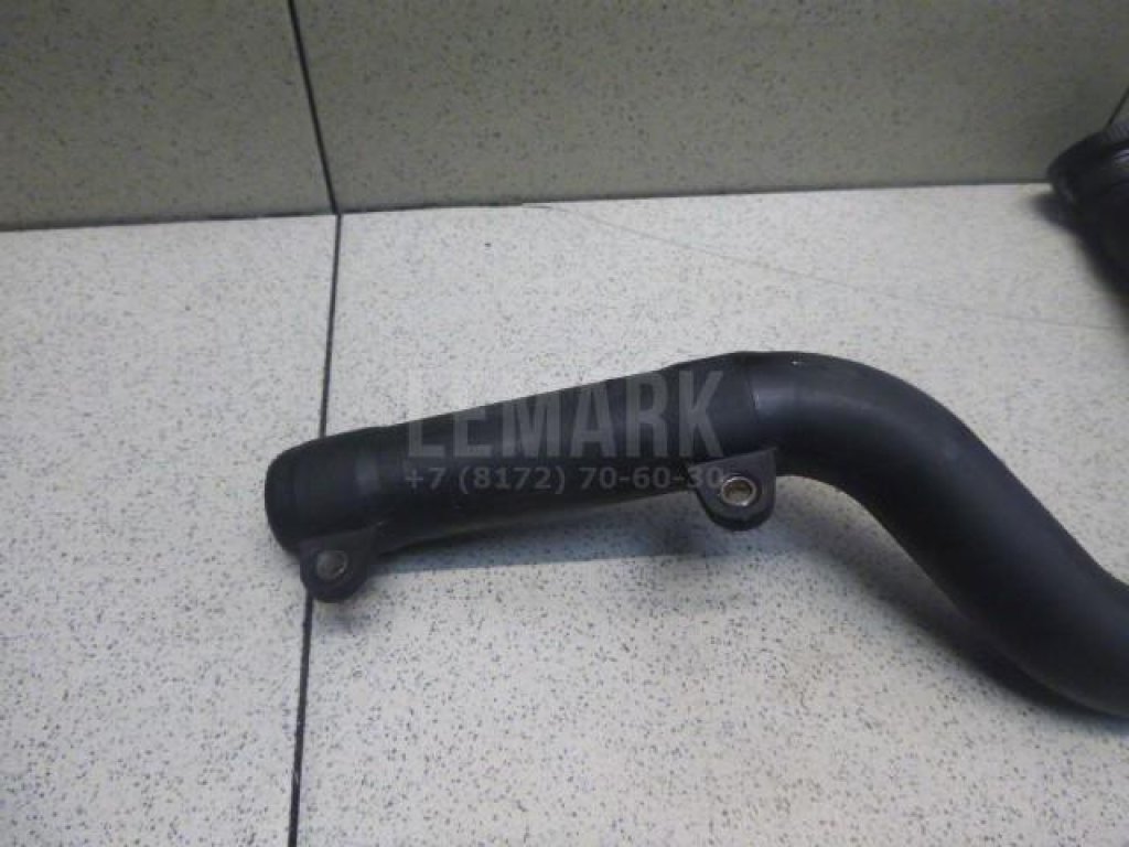 Патрубок воздушного фильтра