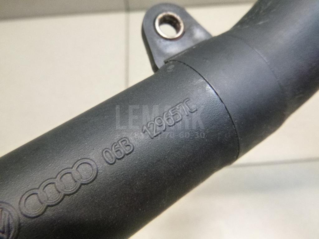 Патрубок воздушного фильтра