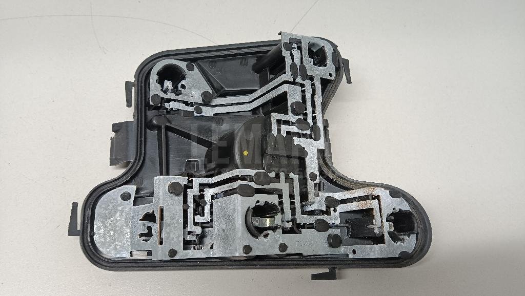 Плата заднего фонаря левого