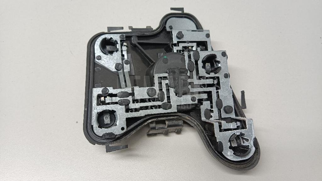 Плата заднего фонаря правого