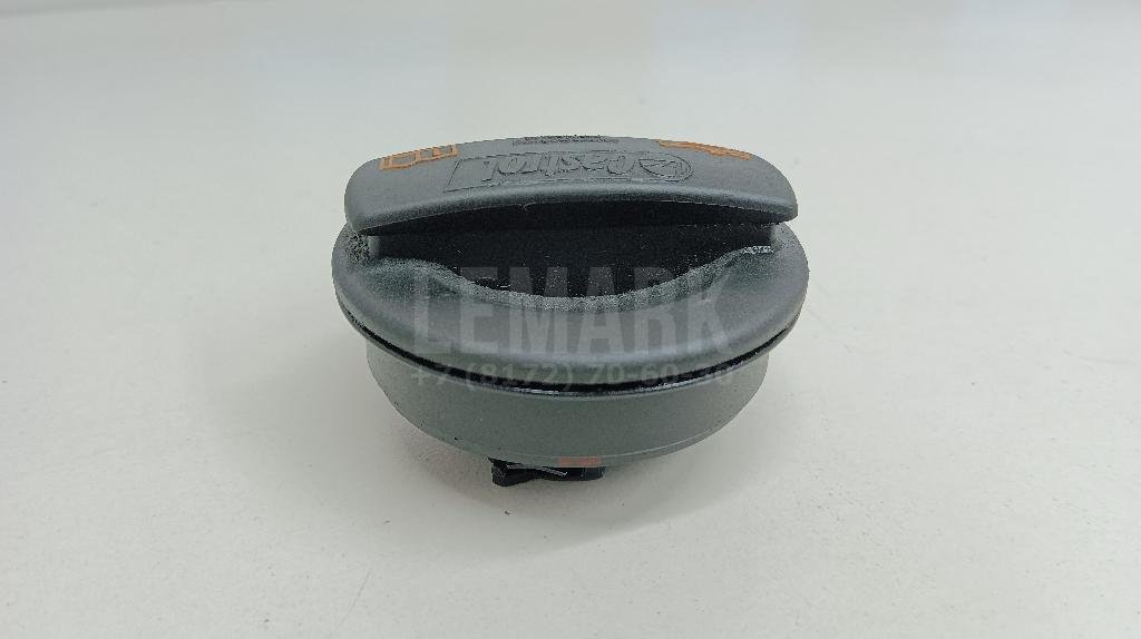 Крышка маслозаливной горловины