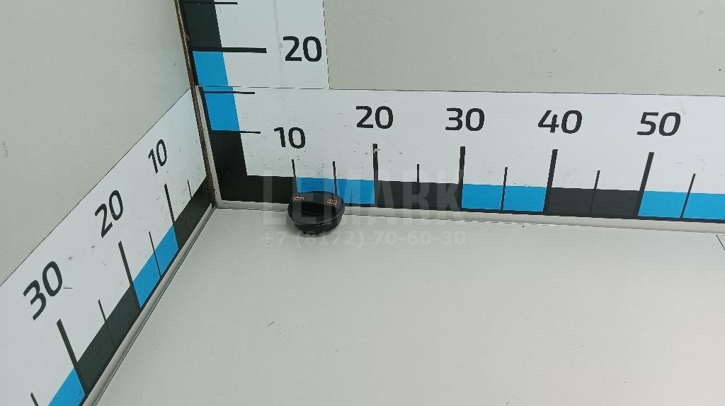 Крышка маслозаливной горловины