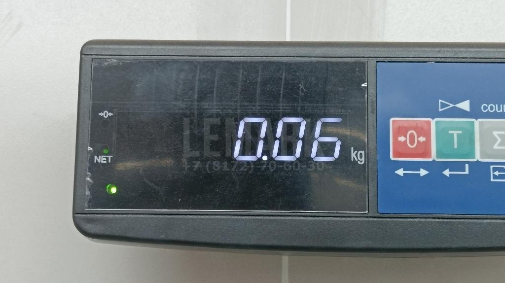 Крышка фары левой