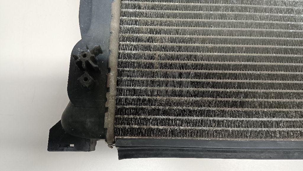 Радиатор основной