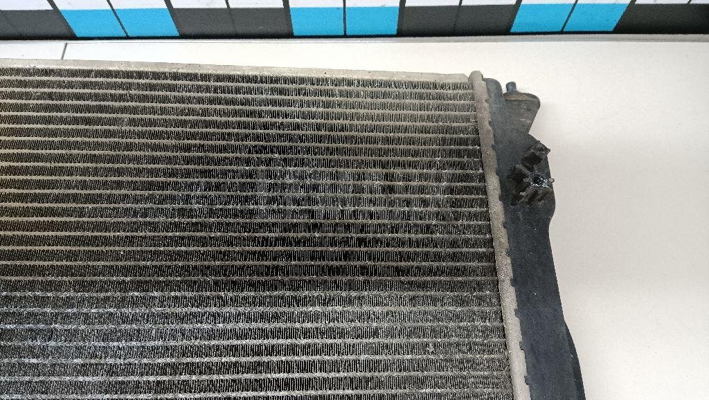 Радиатор основной