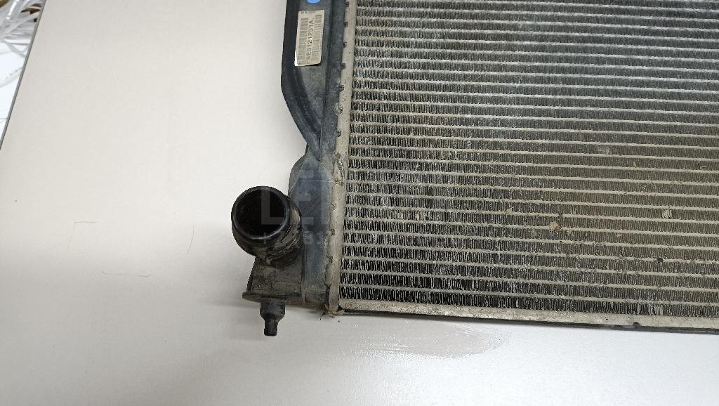 Радиатор основной