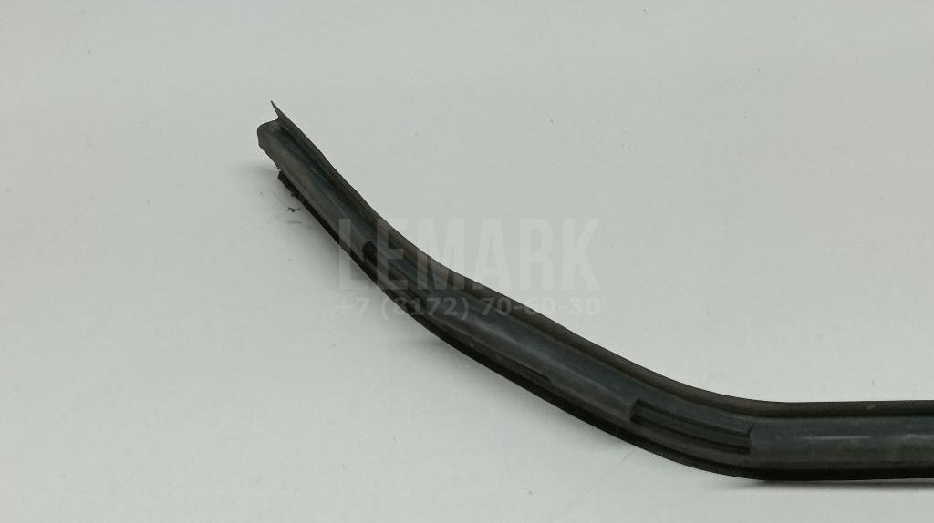 Молдинг капота для  Audi A3 [8PA] Sportback 2004-2013