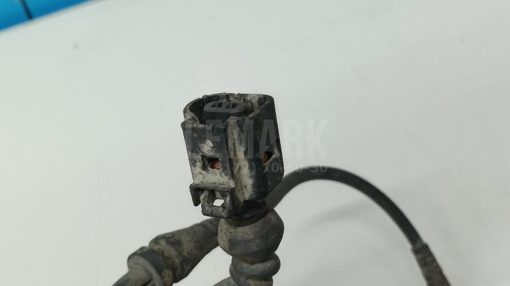 Датчик ABS передний