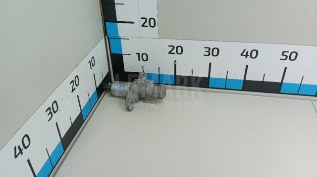 Цилиндр тормозной главный