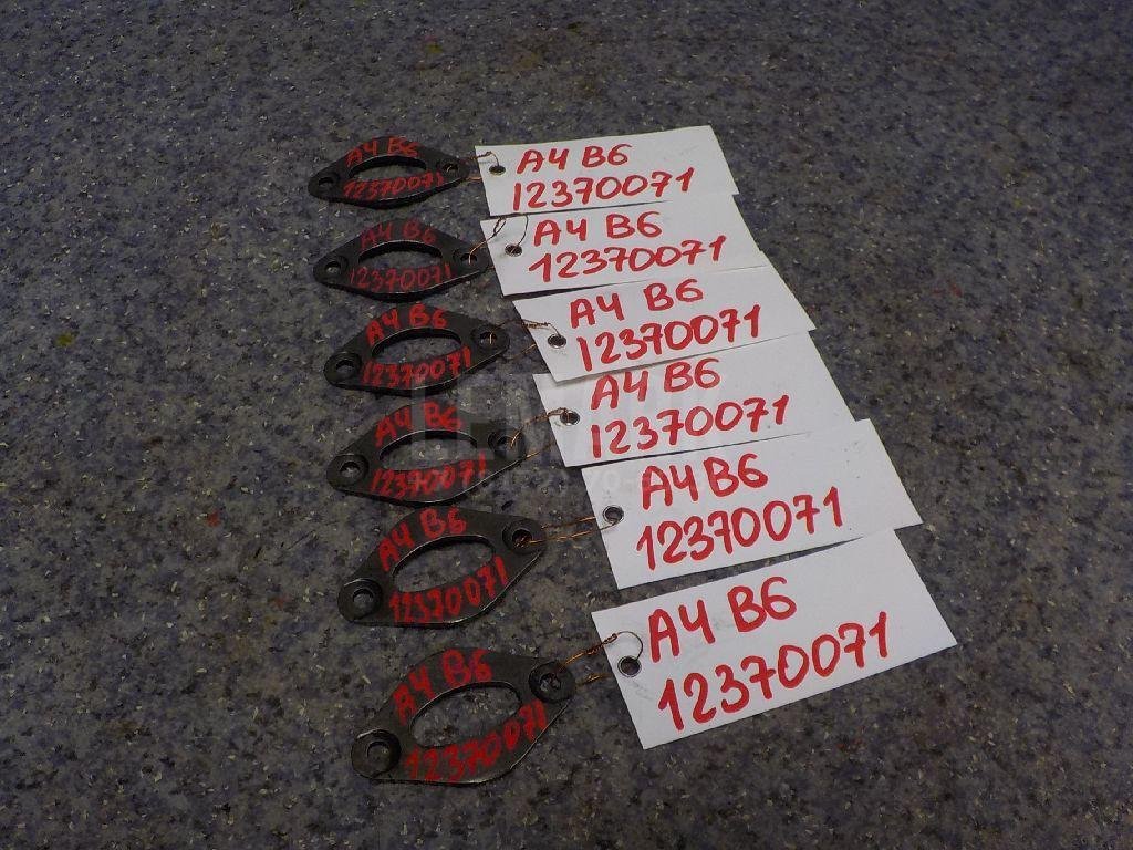 Крепеж форсунки