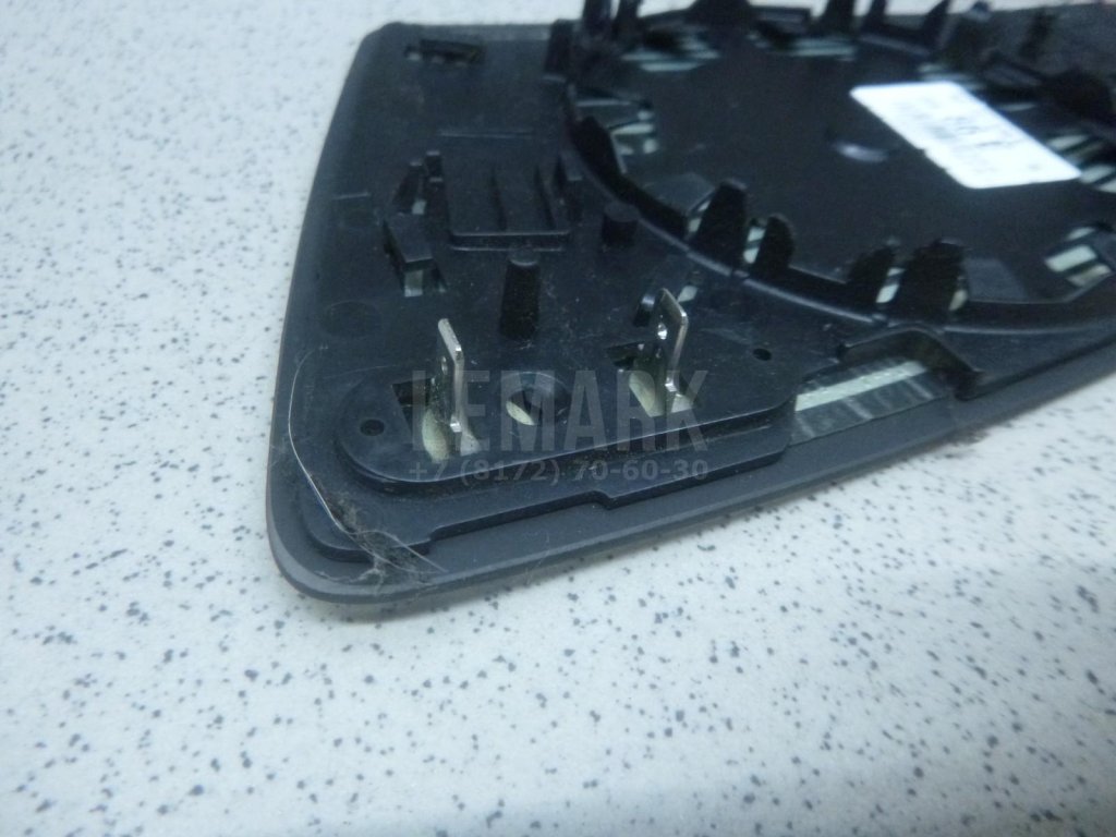 Стекло зеркала электрического правого