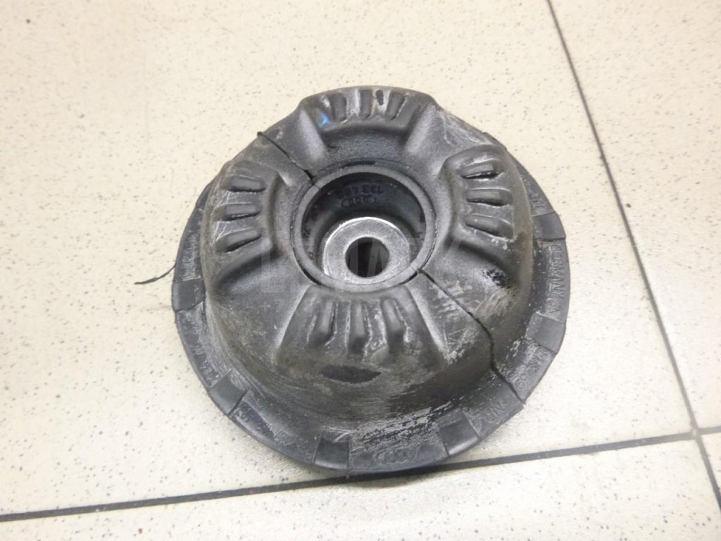 Опора переднего амортизатора верхняя