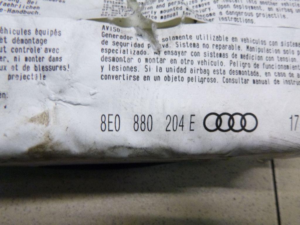 Подушка безопасности пассажирская (в торпедо)