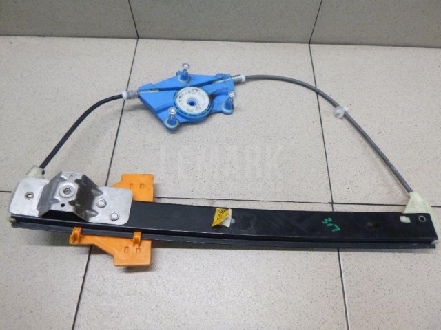 Стеклоподъемник электр. задний правый