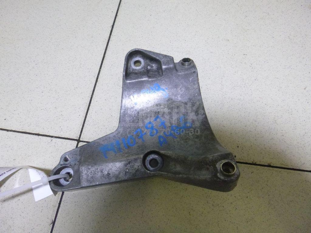 Кронштейн кондиционера для  Audi A3 [8PA] Sportback 2004-2013