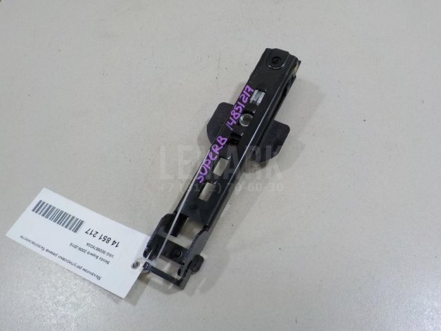 Механизм регулировки ремня безопасности