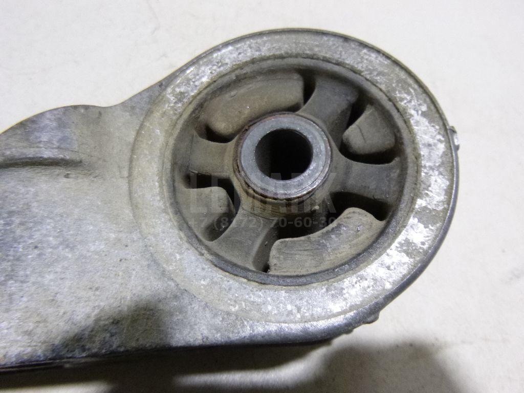 Сайлентблок задней балки правый