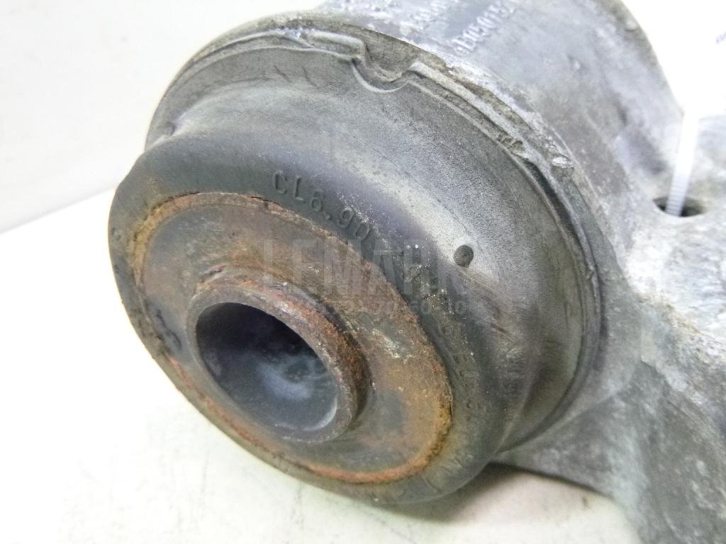 Сайлентблок задней балки правый