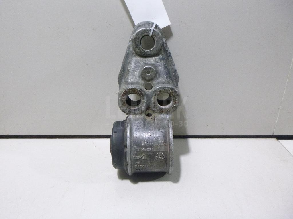 Сайлентблок задней балки левый